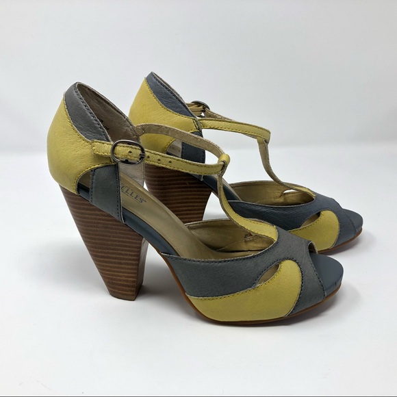 Anthropologie Shoes - Seychelles Chucky Heels Size: 6.5